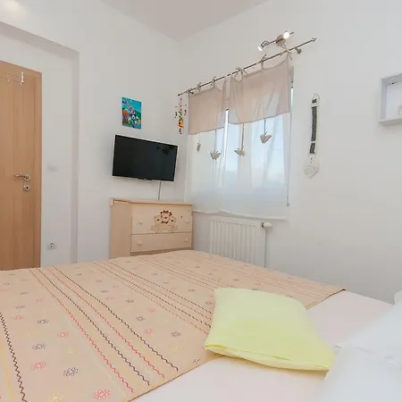 Lelas Apartment